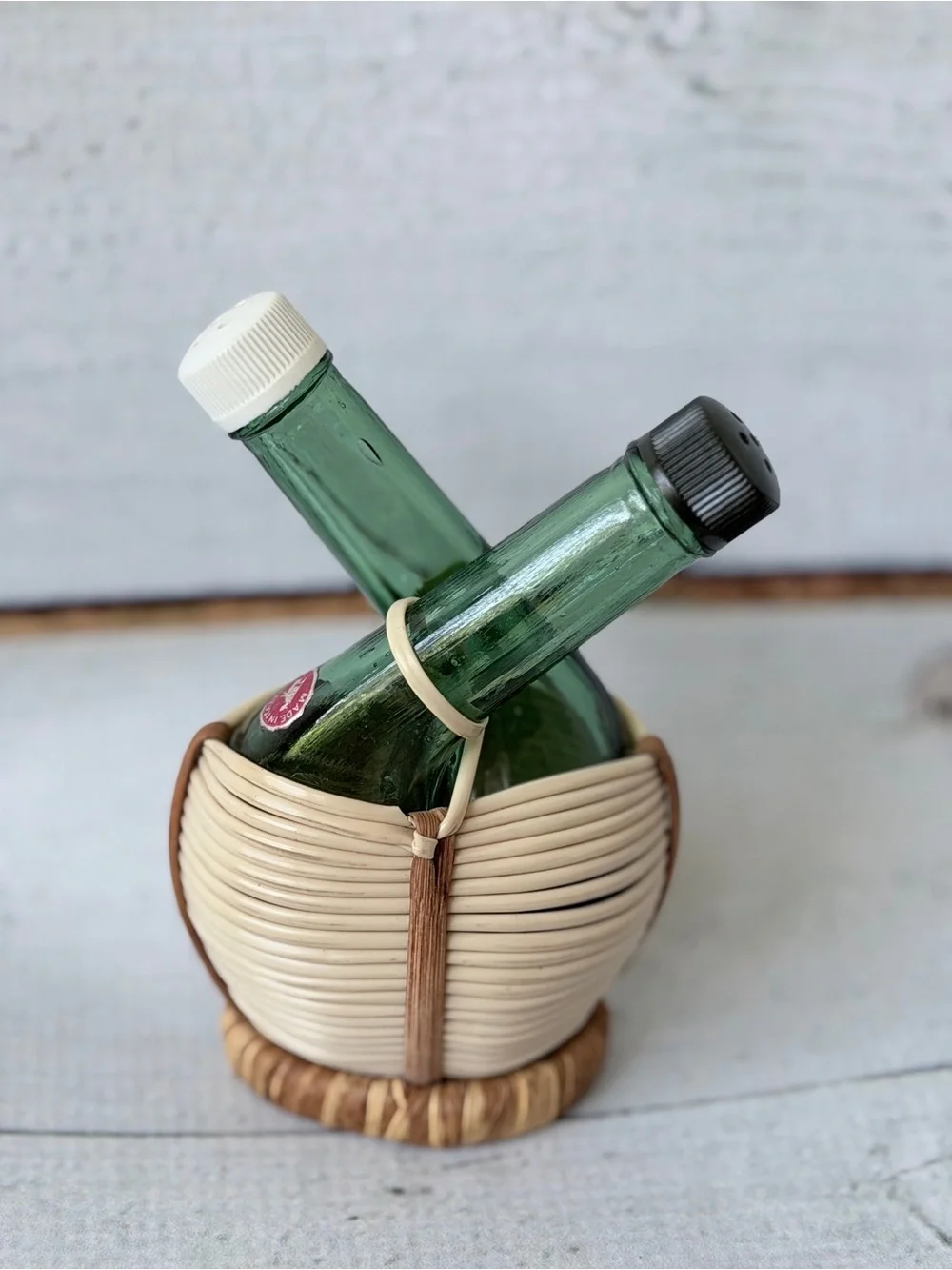 Vintage Made In Italy Mini Chianti Wine Bottle Salt & Pepper Shakers Set
